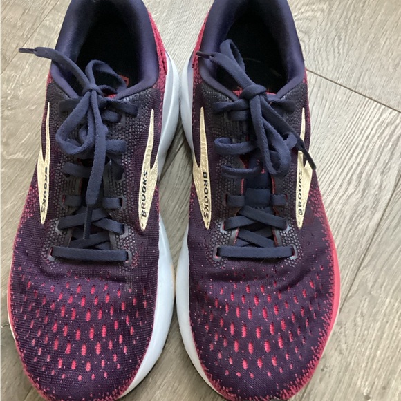 Brooks Ghost women’s size 7.5 - Picture 2 of 5